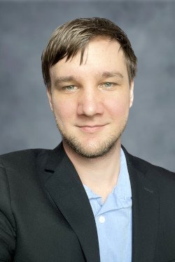 Portrait of Dr. Adam Overvig