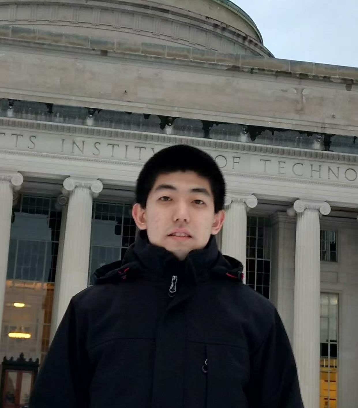 Portrait of Dr. Heqing Huang
